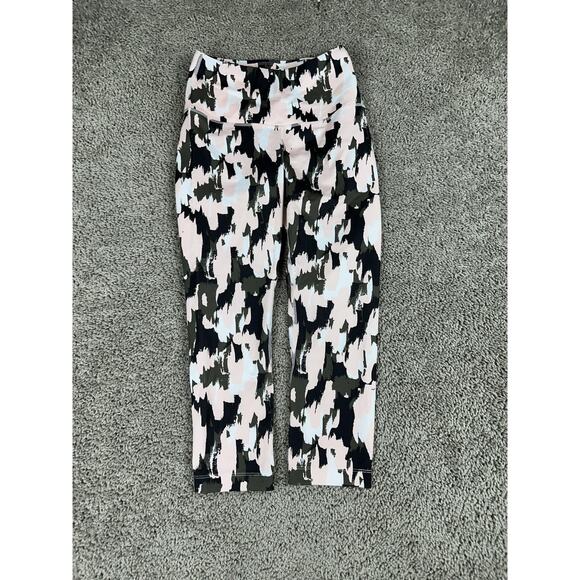 The North Face Pants Womens Small Pink Camo FlashDry Leggings Capri NF0A3F3V - Picture 2 of 14